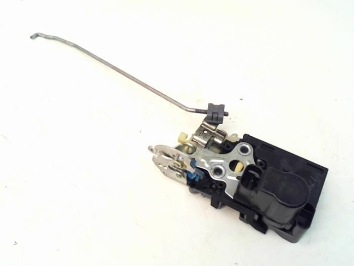 Front door lock mechanism 4door, right Chevrolet Spark