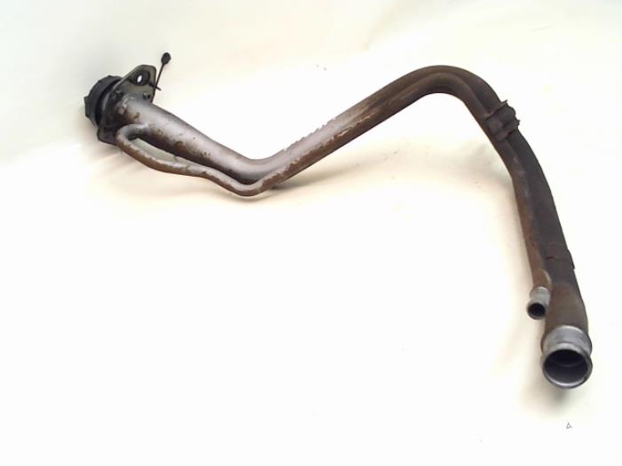 Fuel tank filler pipe Hyundai I30