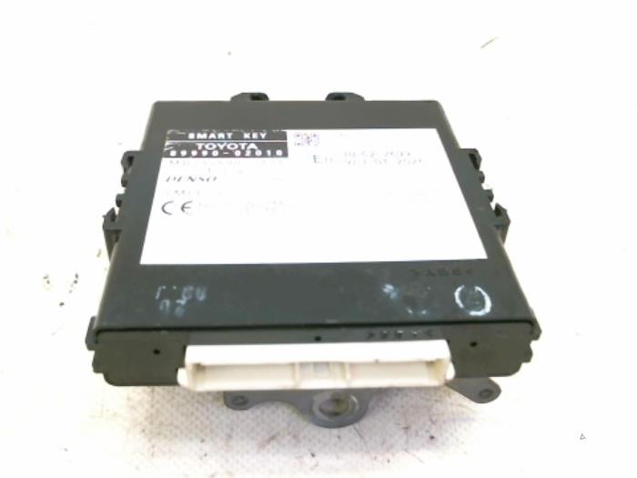 Gebruikte Computer Diversen Toyota Auris (E15) 1.6 Dual VVT-i 16V Prijs € 68,25 Margeregeling aangeboden door Japoto Parts B.V.