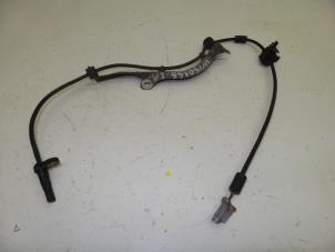 Gebruikte Sensor ABS Subaru Impreza III (GH/GR) 1.5 R 16V AWD Prijs € 26,25 Margeregeling aangeboden door Japoto Parts B.V.