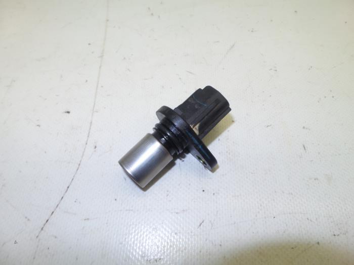 Gebruikte Sensor Nokkenas Toyota Avensis Wagon (T25/B1E) 2.0 16V VVT-i D4 Prijs € 15,74 Margeregeling aangeboden door Japoto Parts B.V.