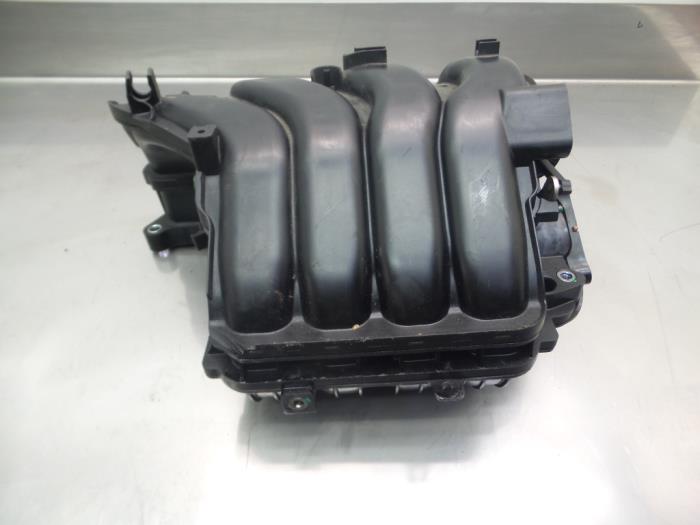 Intake manifold Kia Sportage