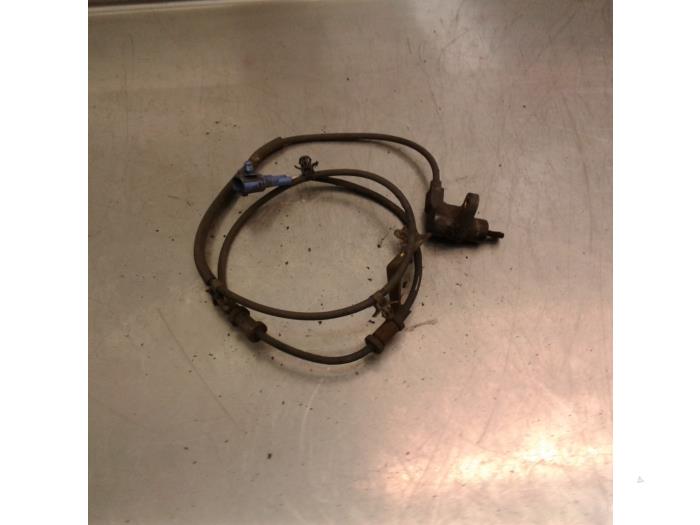 Gebruikte ABS Sensor Suzuki New Ignis (MH) 1.3 16V Prijs € 15,70 Margeregeling aangeboden door Japoto Parts B.V.