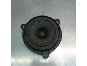 Gebruikte Speaker Nissan Primera Wagon (W12) 1.9 dCi Prijs € 19,99 Margeregeling aangeboden door Japoto Parts B.V.