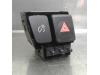 Paniekverlichtings Schakelaar van een Toyota Prius Plus (ZVW4) 1.8 16V 2012