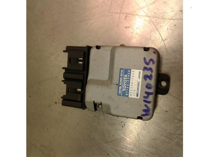 Computer Diversen van een Lexus IS (E2) 200 2.0 24V 1999