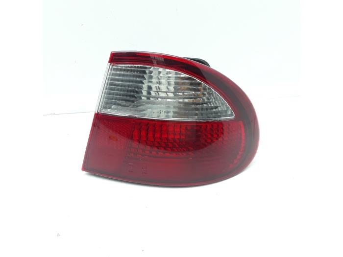 Taillight, right - c1af2ccf-ab14-48bf-bffd-d7308f51217a.jpg