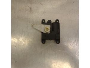 Gebruikte Kachelklep Motor Nissan 350 Z (Z33) 3.5 V6 24V Prijs € 26,20 Margeregeling aangeboden door Japoto Parts B.V.