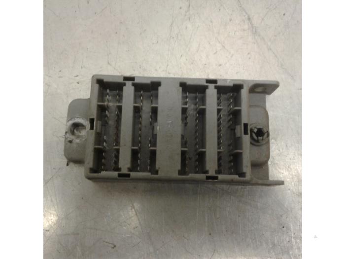 Gebruikte Diversen Kia Sorento I (JC) 2.5 CRDi 16V Prijs € 15,75 Margeregeling aangeboden door Japoto Parts B.V.