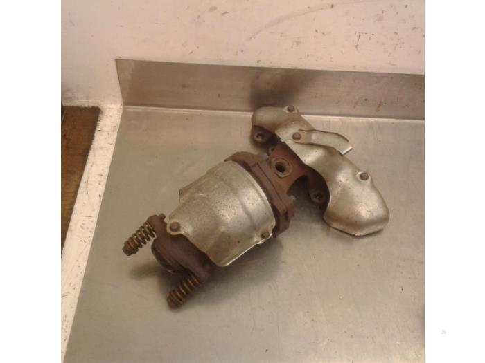 nissan micra k11 catalytic converter