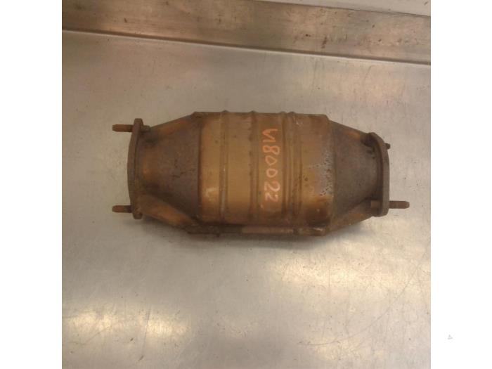 nissan micra k11 catalytic converter