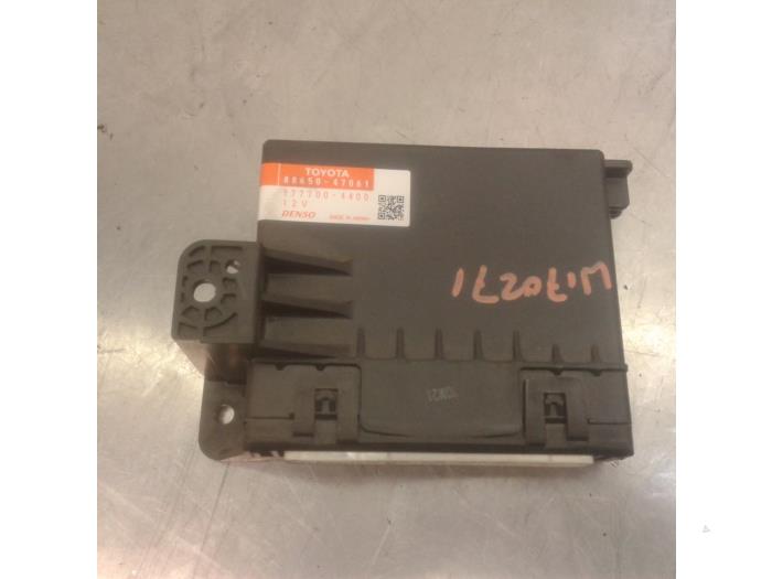 Gebruikte Koeling Module Toyota Prius (ZVW3) 1.8 16V Prijs € 78,75 Margeregeling aangeboden door Japoto Parts B.V.