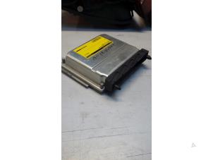 Gebruikte Computer Motormanagement Volvo V70 (SW) 2.4 D5 20V Prijs € 30,00 Margeregeling aangeboden door Poolman autodemontage