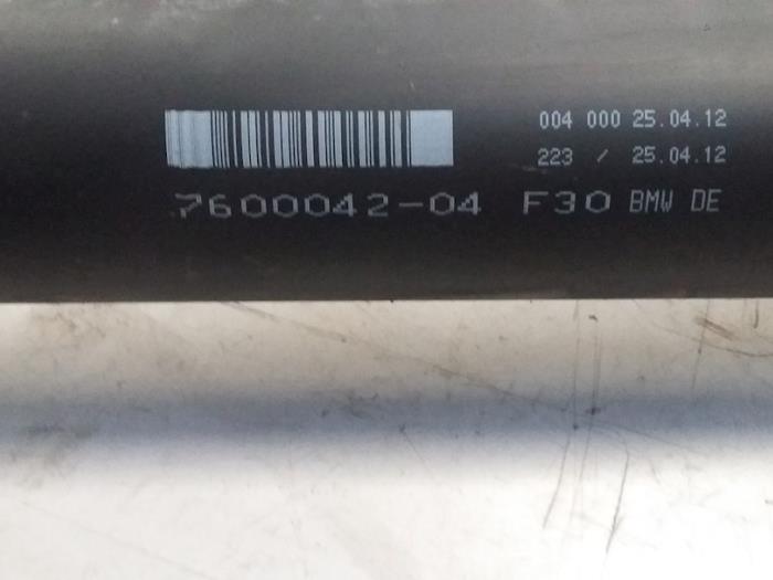 Tussenas van een BMW 3 serie (F30) 320d 2.0 16V EfficientDynamicsEdition 2013