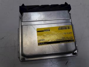 Gebruikte Computer Motormanagement Volvo V70 (SW) 2.4 D5 20V Prijs € 50,00 Margeregeling aangeboden door Poolman autodemontage