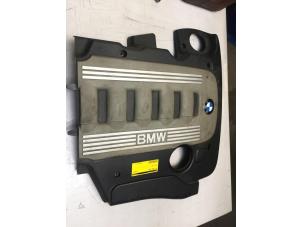 Gebruikte Afdekplaat motor BMW 5 serie Touring (E61) 525d 24V Prijs € 30,00 Margeregeling aangeboden door Poolman autodemontage