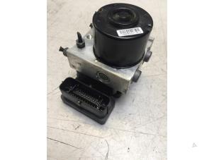 Gebruikte ABS Pomp Fiat Doblo Cargo (263) 1.3 MJ 16V DPF Euro 5 Prijs € 100,00 Margeregeling aangeboden door Poolman autodemontage