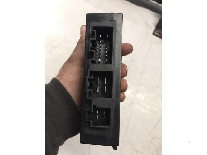 Module achterklep motor van een Volvo V70 (BW) 2.4 D 20V 2009