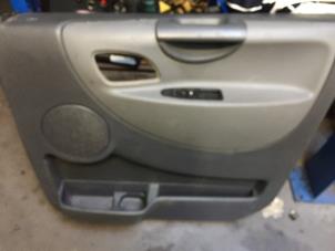 Gebruikte Deurbekleding 2Deurs rechts Peugeot Expert (G9) 2.0 HDi 120 Prijs € 30,00 Margeregeling aangeboden door Poolman autodemontage