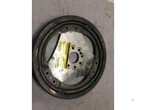 Gebruikte Vliegwiel Mercedes E (W211) 2.2 E-200 CDI 16V Prijs € 30,00 Margeregeling aangeboden door Poolman autodemontage