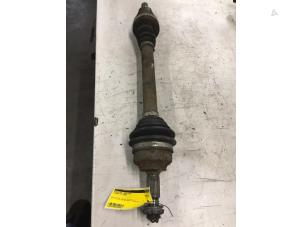 Gebruikte Cardanas links-voor (VWA) Citroen C5 III Berline (RD) 1.6 HDiF 16V Prijs € 30,00 Margeregeling aangeboden door Poolman autodemontage