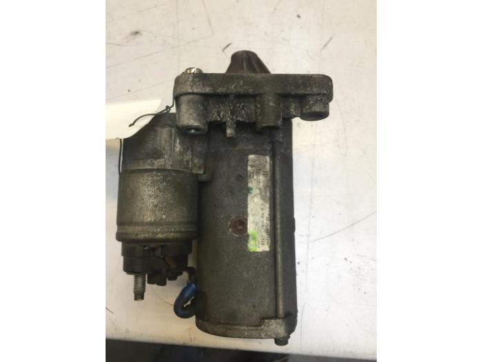 Startmotor van een Citroën Berlingo 1.6 Hdi 16V 90 2011
