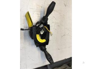 Gebruikte Combischakelaar Stuurkolom Ford Fiesta 6 (JA8) 1.25 16V Prijs € 30,00 Margeregeling aangeboden door Poolman autodemontage