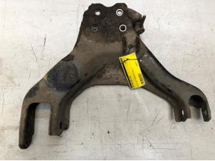 Gebruikte Draagarm links-voor Opel Frontera Sport (SUD2) 2.0i Prijs € 30,00 Margeregeling aangeboden door Poolman autodemontage