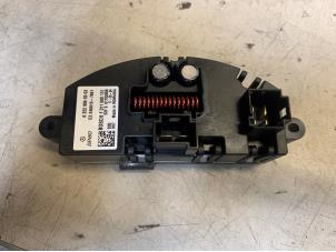 Gebruikte Kachel Weerstand Mercedes A (W176) 2.0 A-250 Turbo 16V Prijs € 20,00 Margeregeling aangeboden door Poolman autodemontage