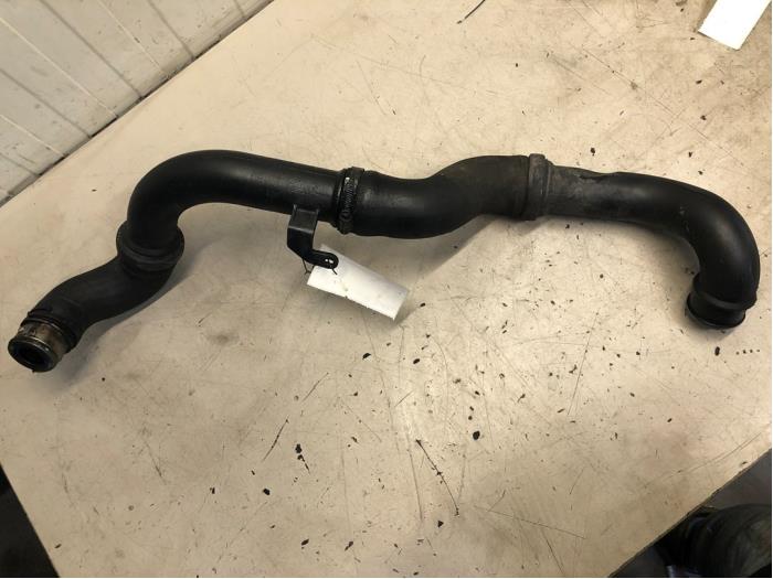 Gebruikte Intercooler Buis Jeep Patriot (MK74) 2.0 CRD 16V 4x4 Prijs € 30,00 Margeregeling aangeboden door Poolman autodemontage