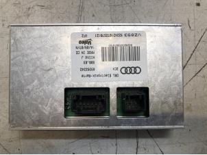 Gebruikte Module Verlichting Audi A5 (8T3) 3.2 FSI V6 24V Prijs € 30,00 Margeregeling aangeboden door Poolman autodemontage