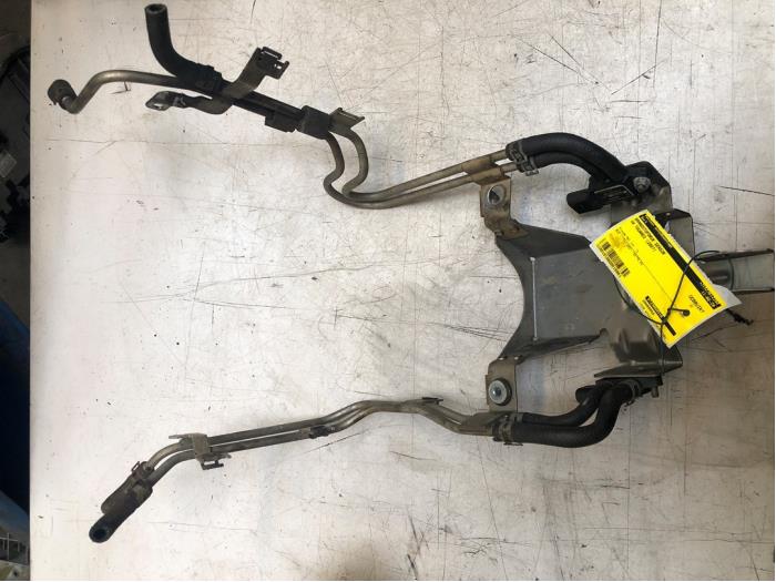Gebruikte Brandstofdruk sensor Volkswagen Touareg (7LA/7L6) 5.0 TDI V10 Prijs € 20,00 Margeregeling aangeboden door Poolman autodemontage