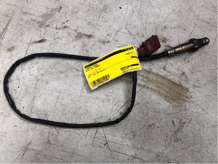 Gebruikte Lambda Sonde Audi A4 (B7) 2.0 TFSI 20V Prijs € 30,00 Margeregeling aangeboden door Poolman autodemontage