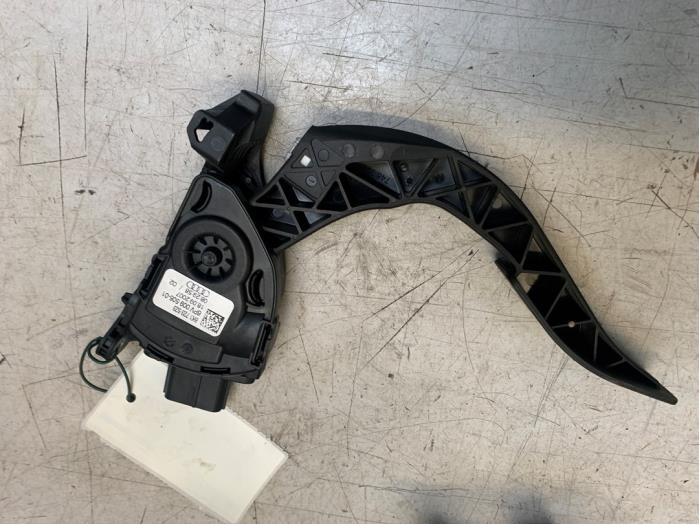 Gebruikte Gaspedaalpositie Sensor Audi A5 (8T3) 3.2 FSI V6 24V Prijs € 30,00 Margeregeling aangeboden door Poolman autodemontage