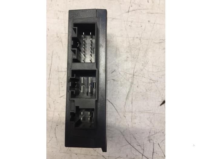 Module achterklep motor van een Volvo V70 (BW) 2.4 D 20V 2010