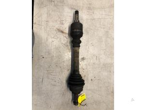 Gebruikte Homokineetas links-voor Citroen Berlingo 1.9 D Prijs € 30,00 Margeregeling aangeboden door Poolman autodemontage