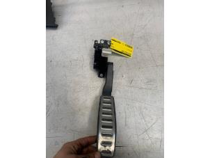 Gebruikte Gaspedaalpositie Sensor Porsche Cayenne (9PA) 4.5 S V8 32V Prijs € 30,00 Margeregeling aangeboden door Poolman autodemontage