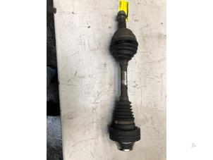 Gebruikte Cardanas rechts-voor (VWA) Audi Q7 (4LB) 3.0 TDI V6 24V Prijs € 40,00 Margeregeling aangeboden door Poolman autodemontage