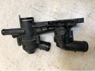 Gebruikte Thermostaathuis Audi A3 Sportback (8PA) 1.4 TFSI 16V Prijs € 30,00 Margeregeling aangeboden door Poolman autodemontage