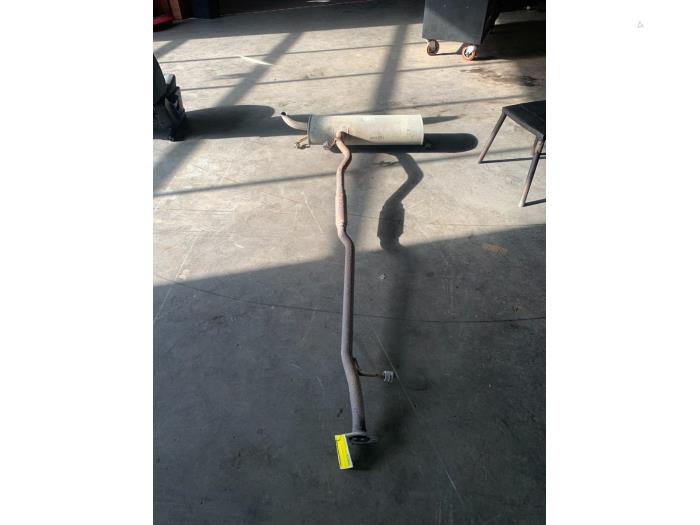 Gebruikte Uitlaat Einddemper Nissan Qashqai (J10) 1.6 16V Prijs € 40,00 Margeregeling aangeboden door Poolman autodemontage