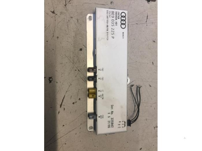 Gebruikte Computer Diversen Audi A4 Avant Quattro (B7) 3.0 TDI V6 24V Prijs € 20,00 Margeregeling aangeboden door Poolman autodemontage