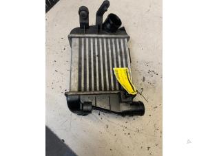Gebruikte Intercooler Audi A4 Avant Quattro (B7) 3.0 TDI V6 24V Prijs € 50,00 Margeregeling aangeboden door Poolman autodemontage