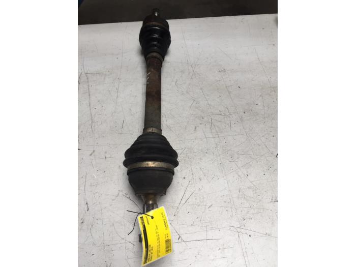 Gebruikte Steekas links-voor Peugeot 207/207+ (WA/WC/WM) 1.6 HDi Prijs € 30,00 Margeregeling aangeboden door Poolman autodemontage