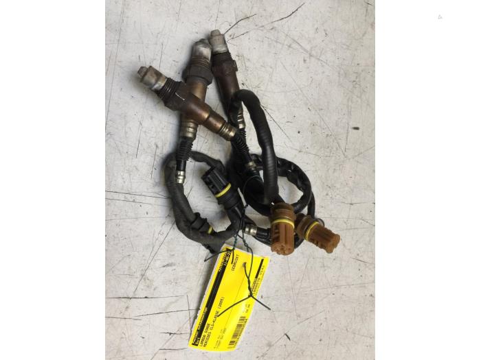 Gebruikte Lambda Sonde Mercedes CLS (C219) 500 5.0 V8 24V Prijs € 40,00 Margeregeling aangeboden door Poolman autodemontage