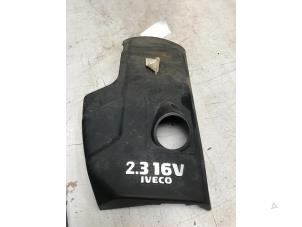 Gebruikte Afdekplaat motor Iveco New Daily IV 40C12V, 40C12V/P Prijs € 36,30 Inclusief btw aangeboden door Poolman autodemontage