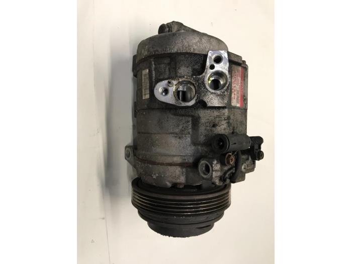 Gebruikte Aircopomp BMW X5 (E53) 4.4 V8 32V Prijs € 75,00 Margeregeling aangeboden door Poolman autodemontage