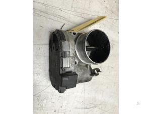 Gebruikte Gasklephuis Volvo XC70 (BZ) 2.4 D5 20V AWD Prijs € 30,00 Margeregeling aangeboden door Poolman autodemontage