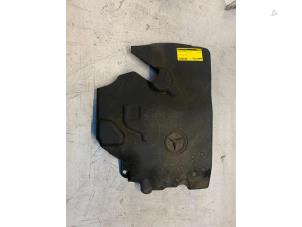 Gebruikte Motor Beschermplaat Mercedes Sprinter 3,5t (906.63) 316 CDI 16V Prijs € 36,30 Inclusief btw aangeboden door Poolman autodemontage