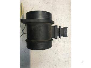 Gebruikte Luchtmassameter Volvo V70 (BW) 2.4 D 20V Prijs € 30,00 Margeregeling aangeboden door Poolman autodemontage