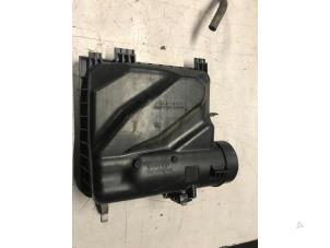 Gebruikte Luchtfilterhuis Subaru Forester (SJ) 2.0D Prijs € 40,00 Margeregeling aangeboden door Poolman autodemontage